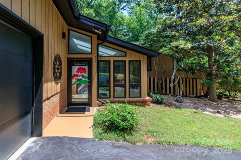 6119 Bittersweet Lane Charlotte NC 28270