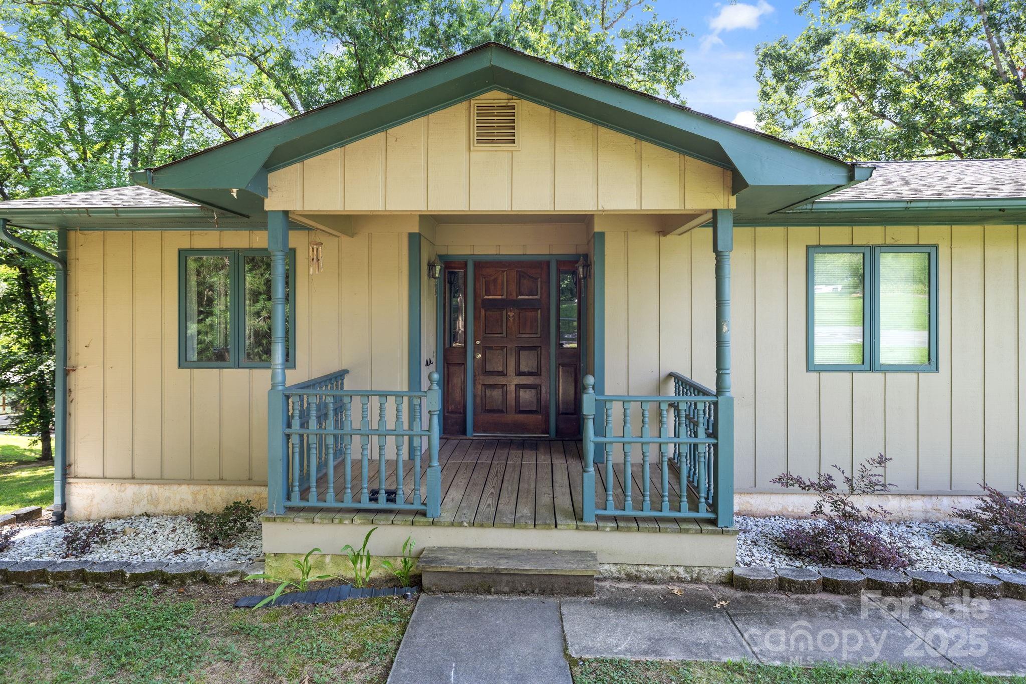 1465 Friar Road