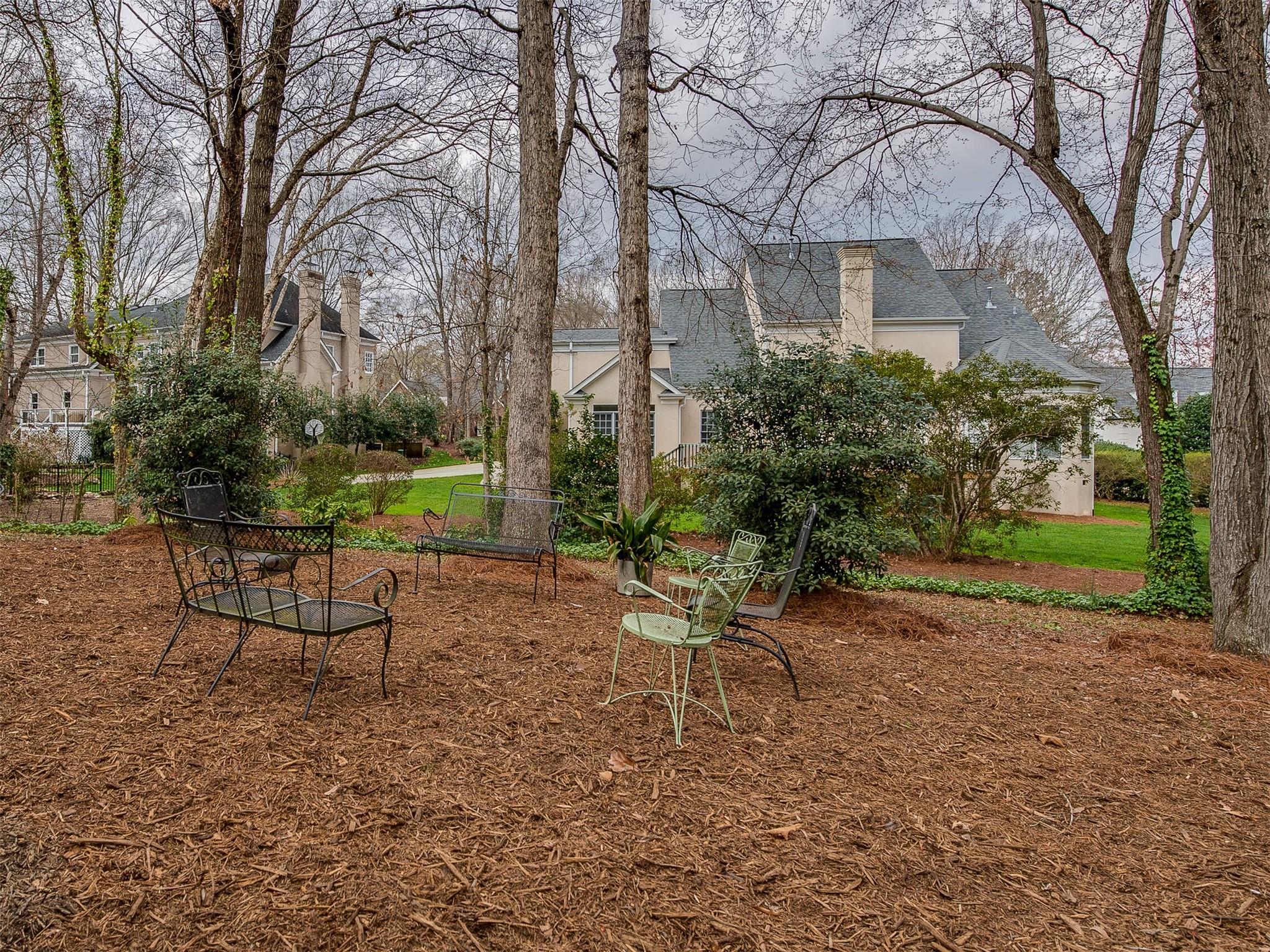 Giverny - Residential