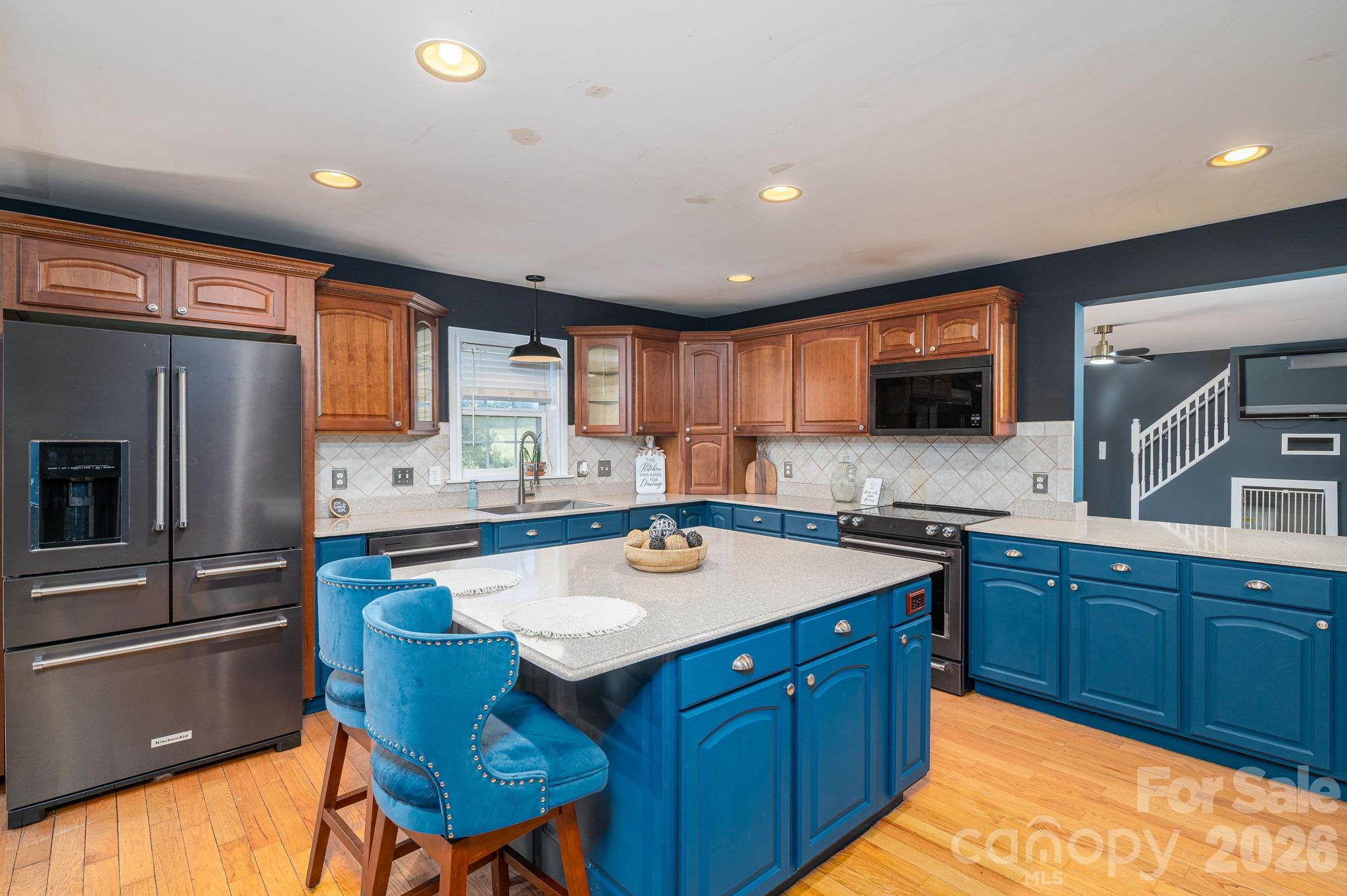 839 Casar Belwood Road