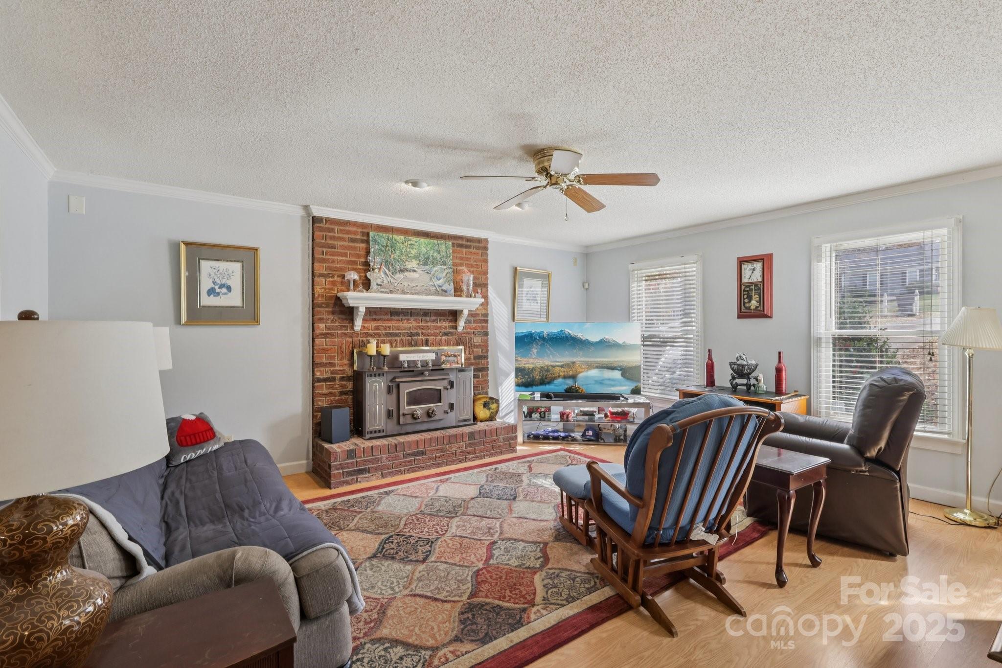 6137 Loch Arbor Lane