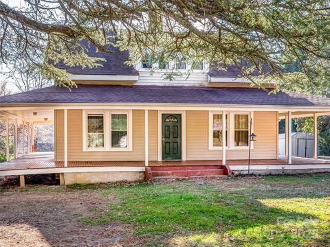 411 Walker Street Columbus NC 28722