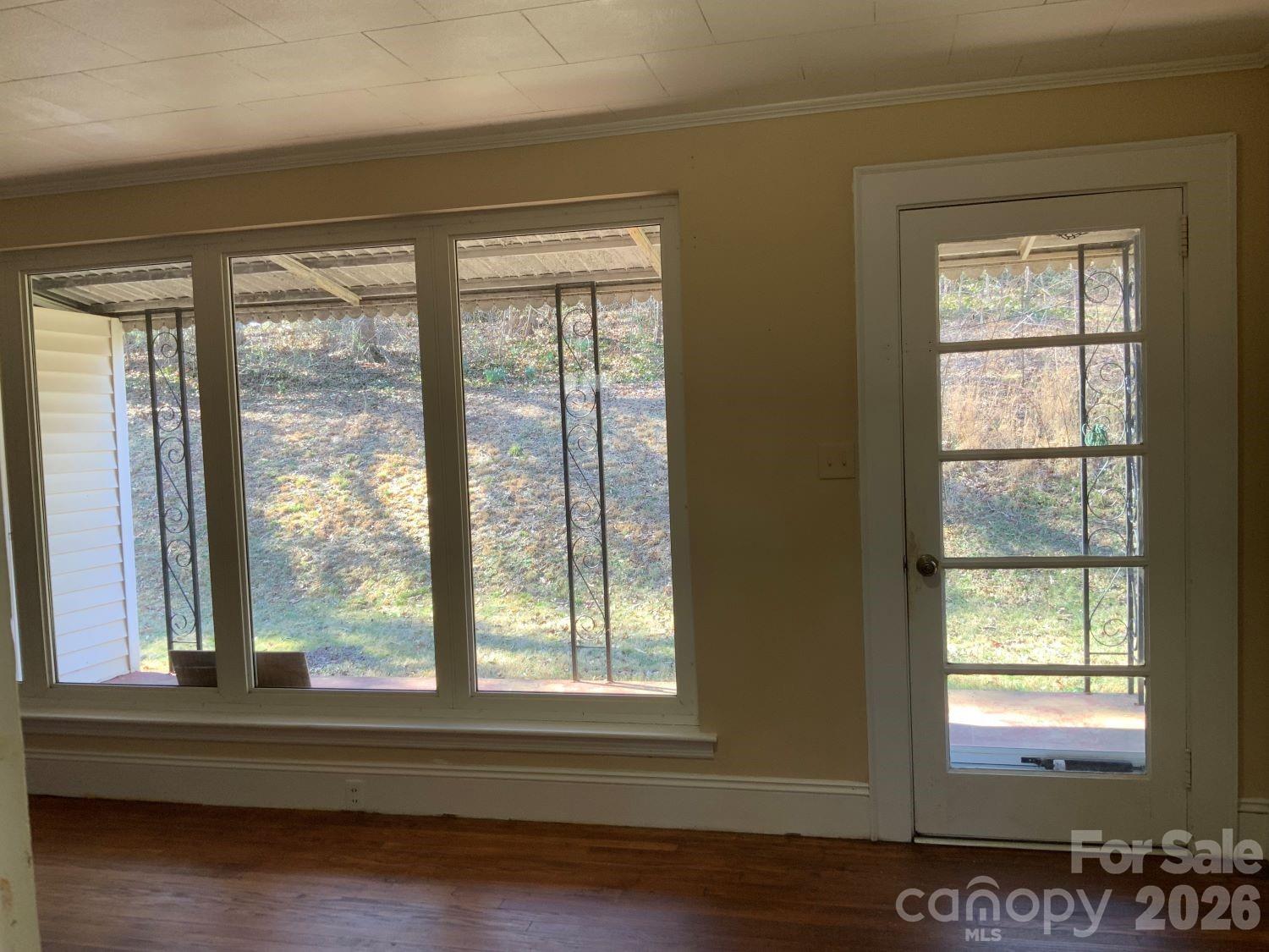 626 3rd Avenue Drive SE