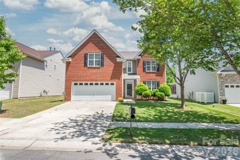 Photo of 17231 Westmill Lane, Charlotte, NC 28277 (MLS # 4378065)