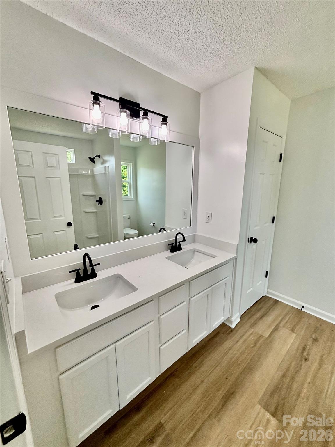 Windward Oaks - Residential