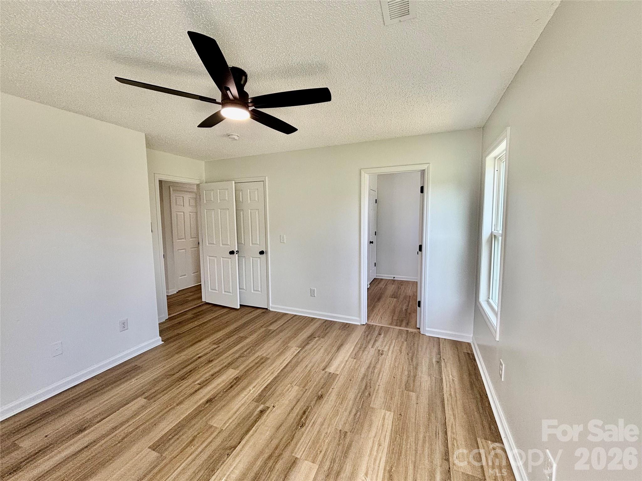 Windward Oaks - Residential