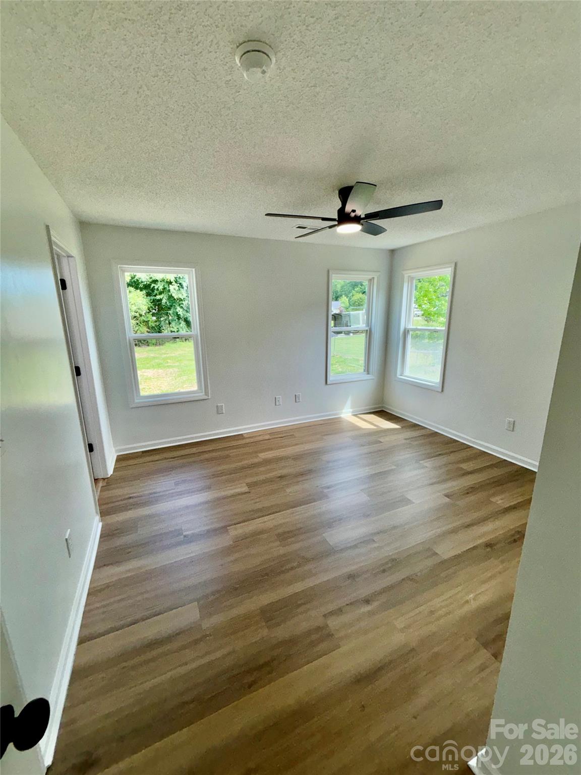 Windward Oaks - Residential