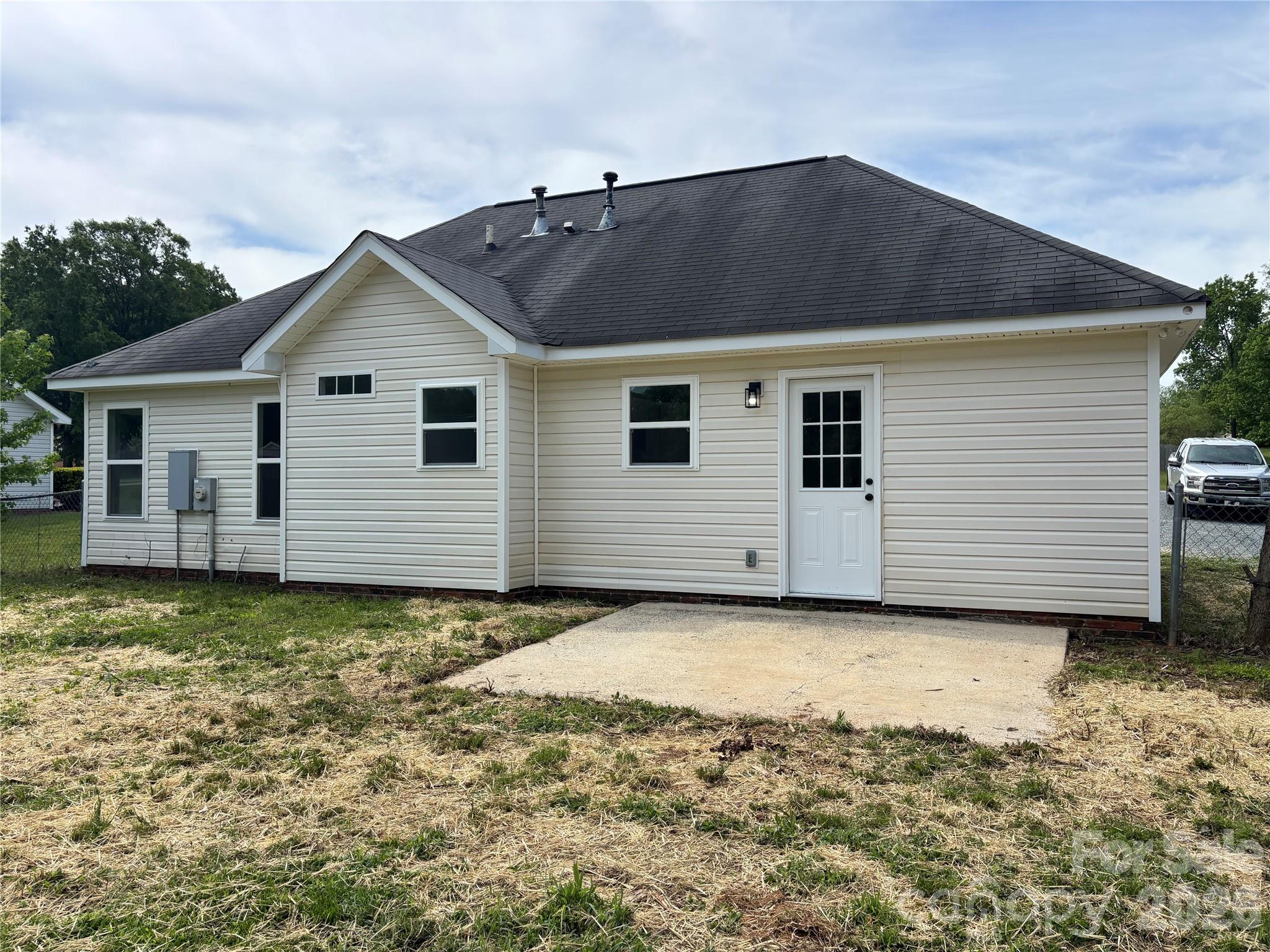 Windward Oaks - Residential