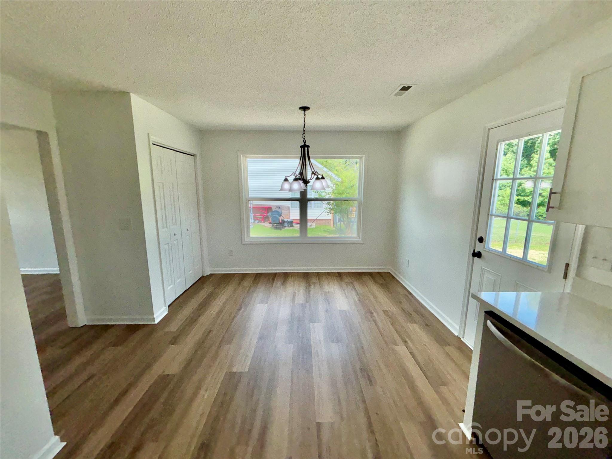 Windward Oaks - Residential