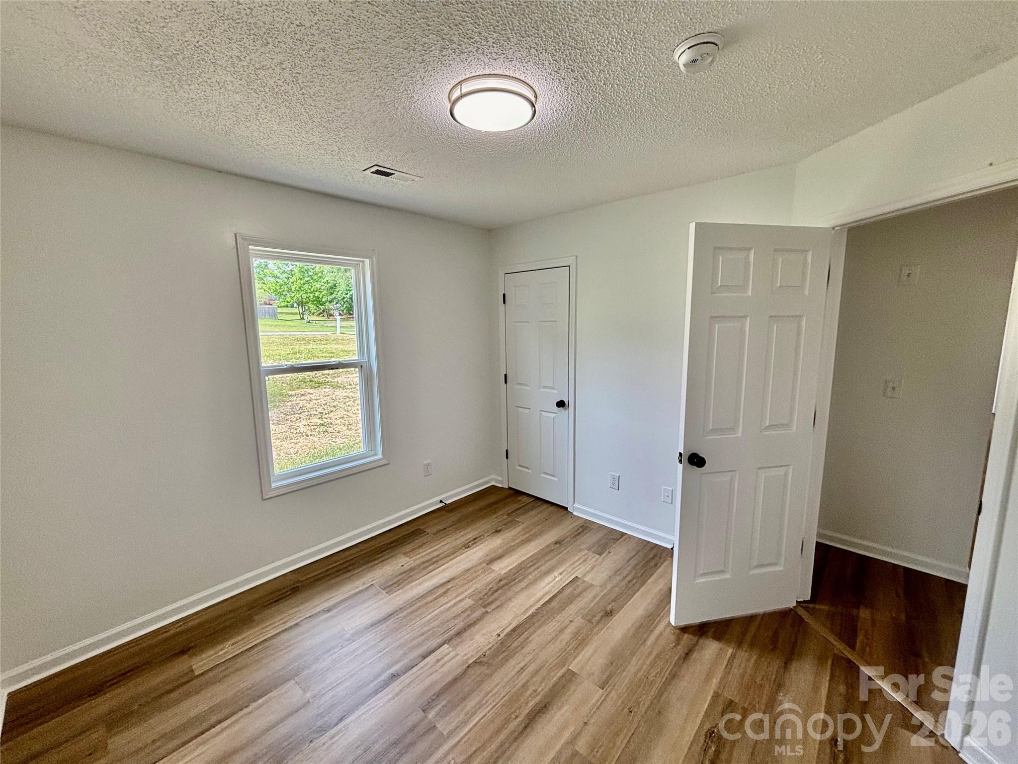 Windward Oaks - Residential