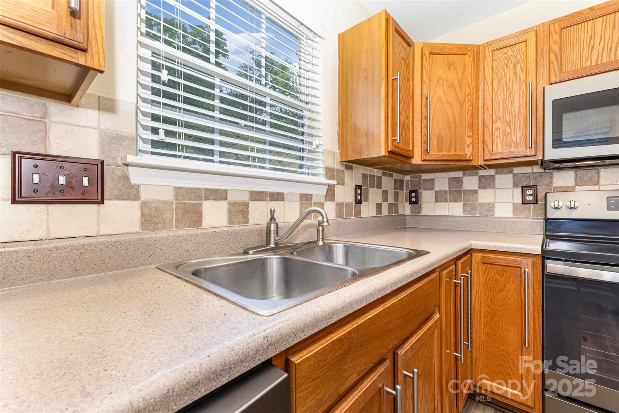 Lexington Commons - Residential