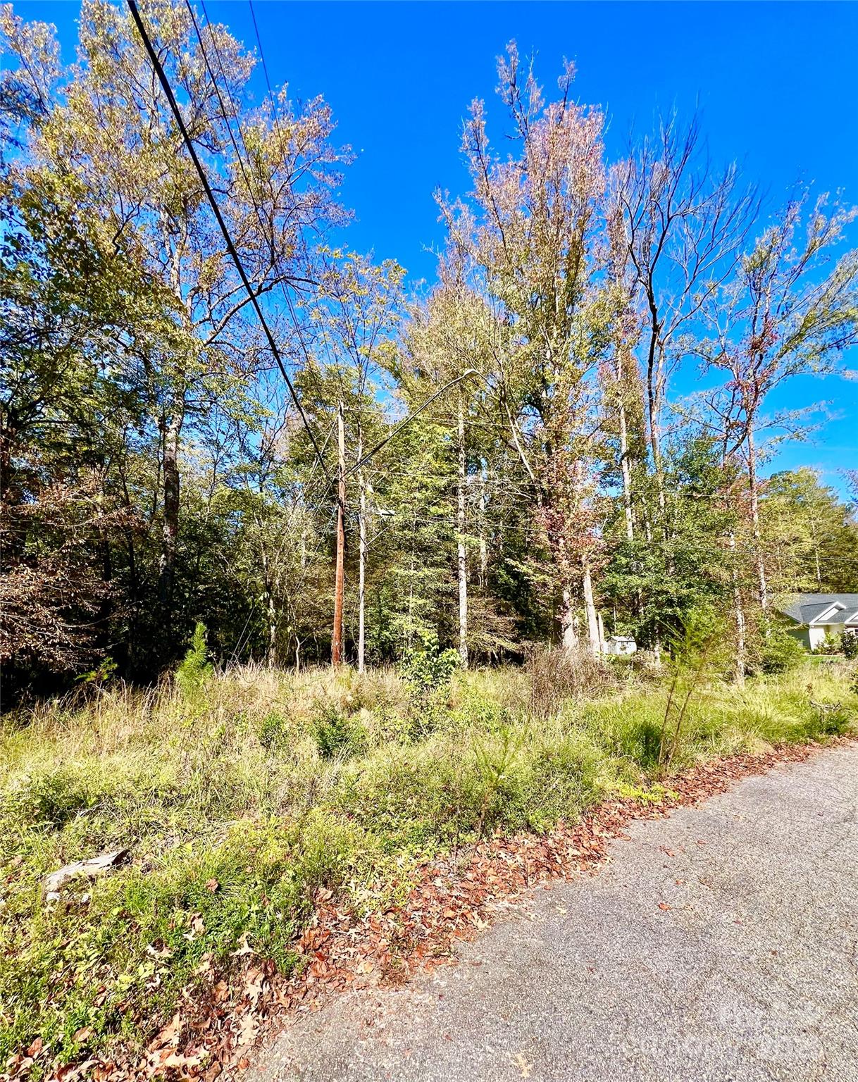 000 Riveroaks Lane