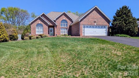 Photo of 3992 Brickfield Street, Hickory, NC 28602 (MLS # 4402540)