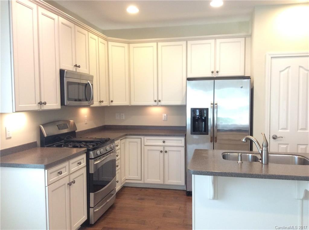 Brandon Oaks - Residential Lease