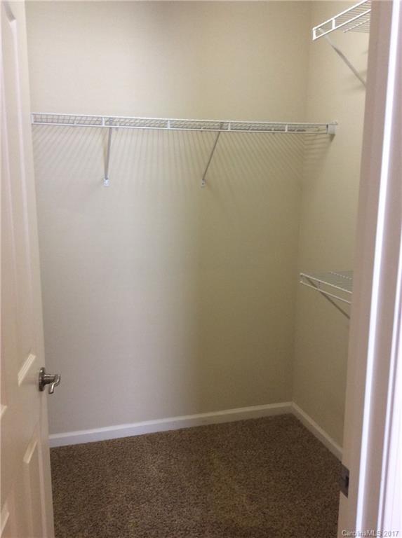 Brandon Oaks - Residential Lease