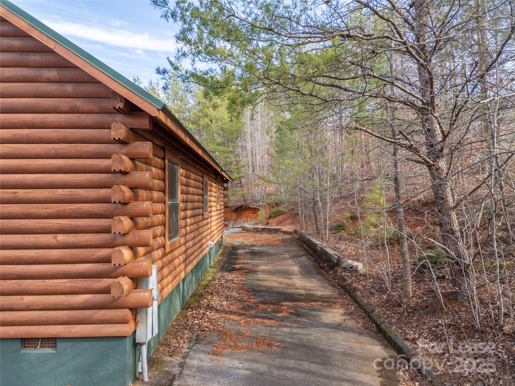 476 Front Ridge Circle