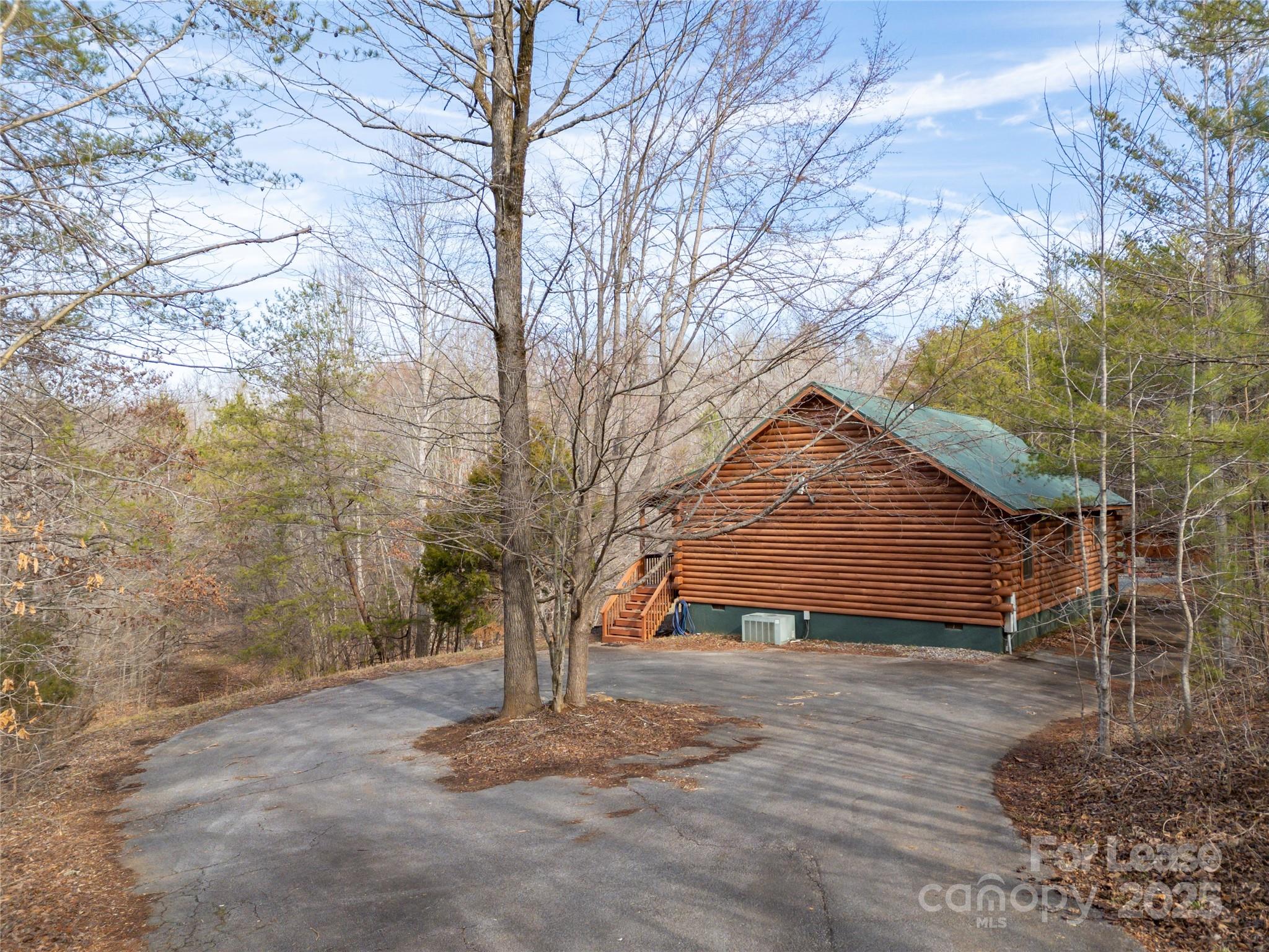 476 Front Ridge Circle