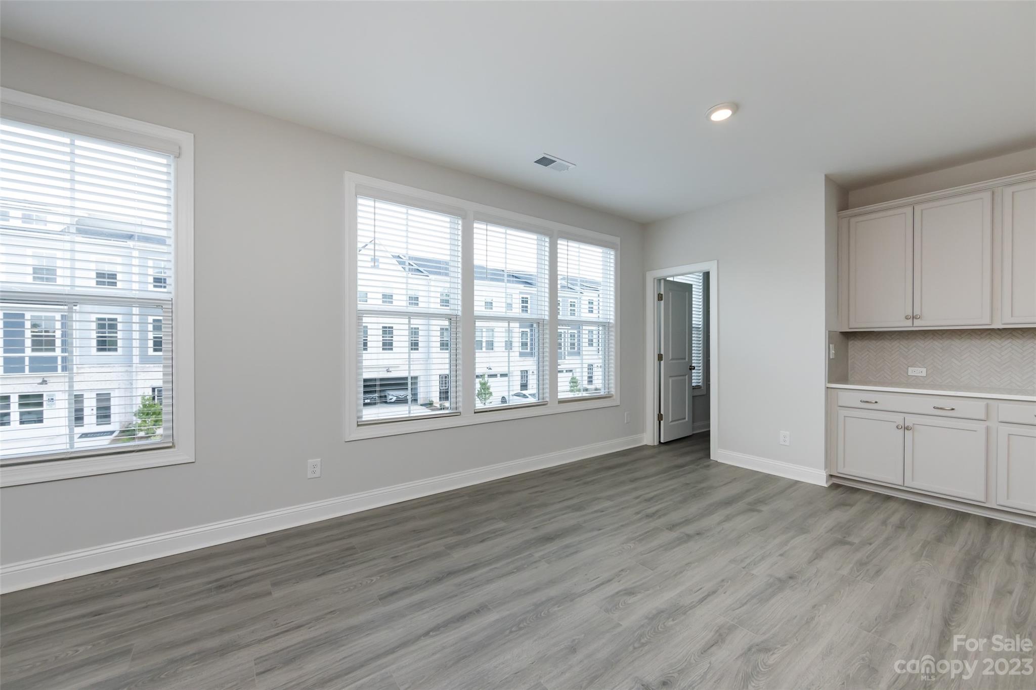 Roseglen - Residential