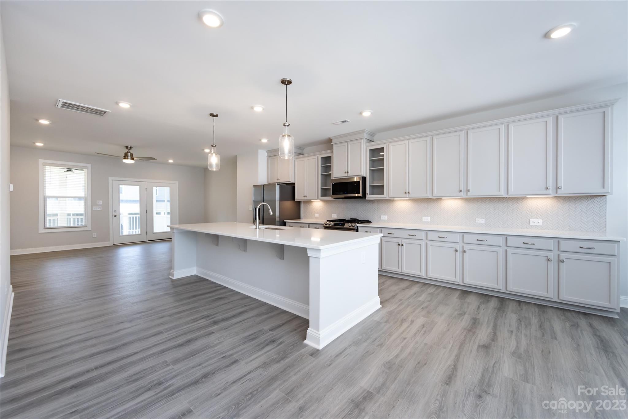 Roseglen - Residential