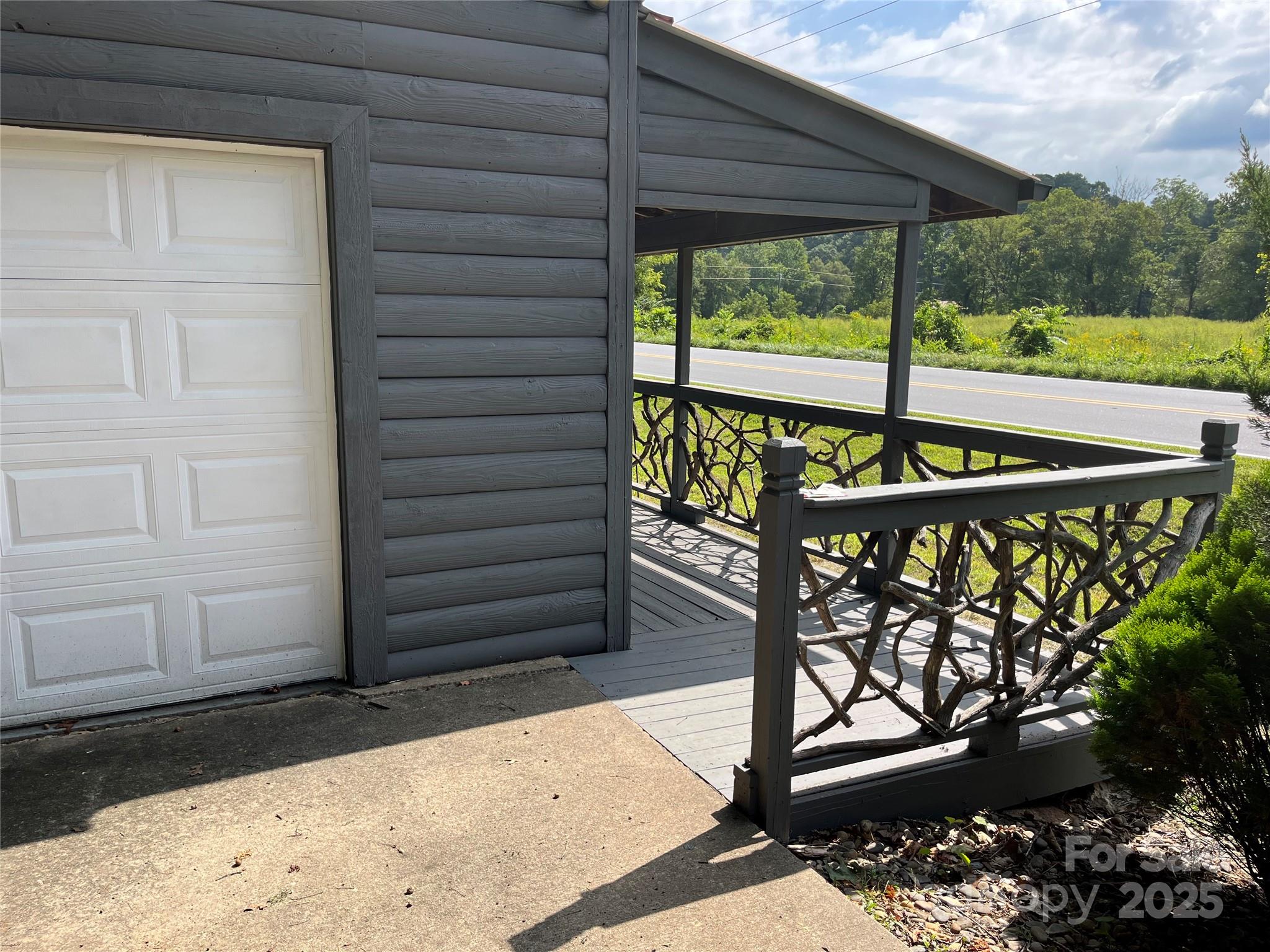 1961 Cane Creek Road