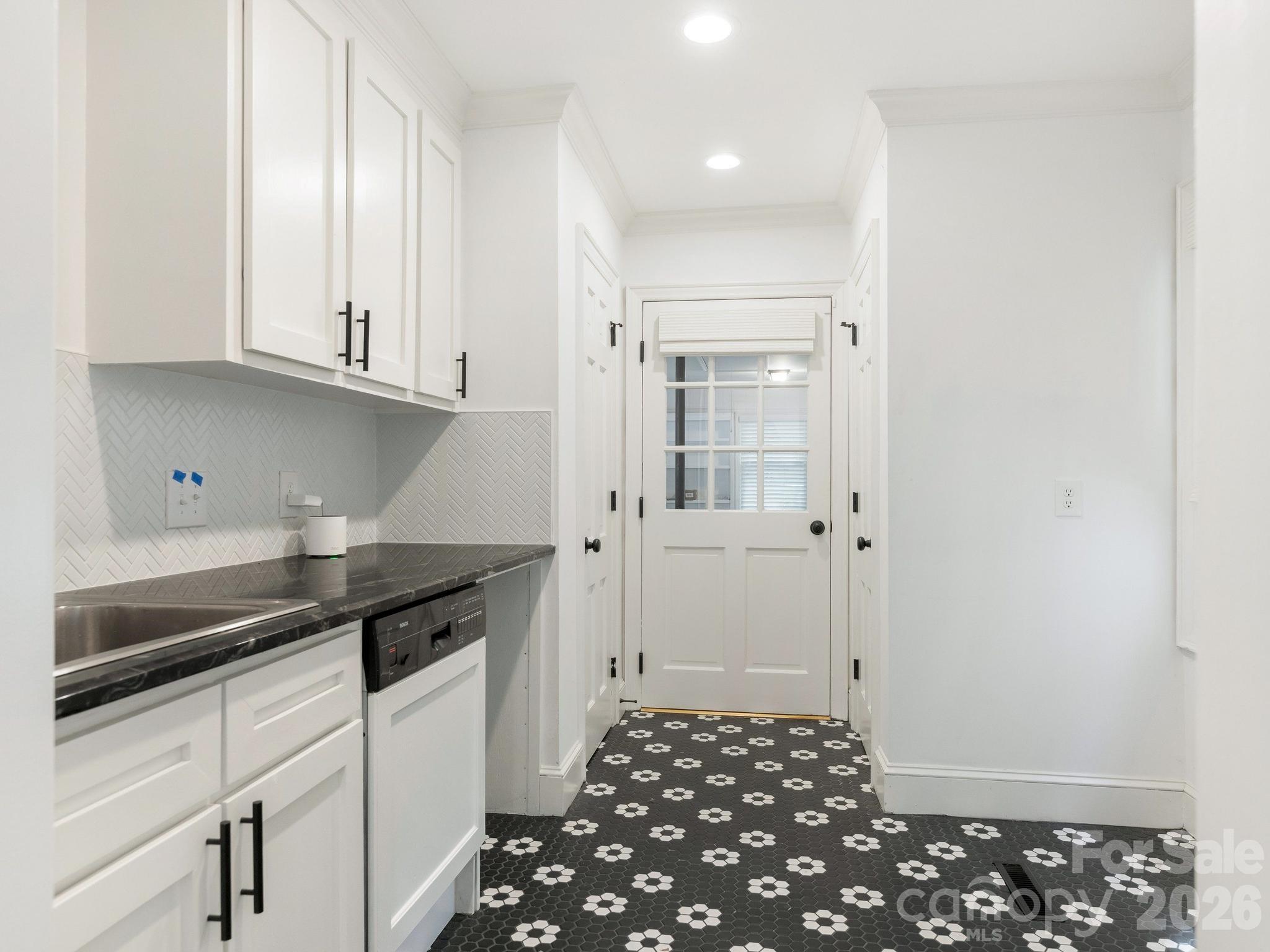 Deering Oaks - Residential