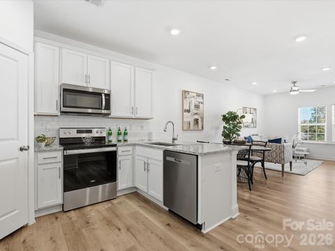 Photo of 3136 Butler Hill Drive, Matthews, NC 28105 (MLS # 4321868)