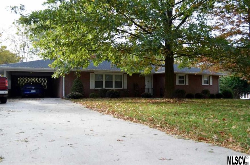Excellent find in sought after Northwood Park. All brick ranch with basement and fenced-in back lawn. Single carport on main and single garage on lower. Partial remodel including custom cabinetry with pull out drawers and extensive tile work in master bath. Roof and windows have been updated. Don't miss out on this well cared for property!