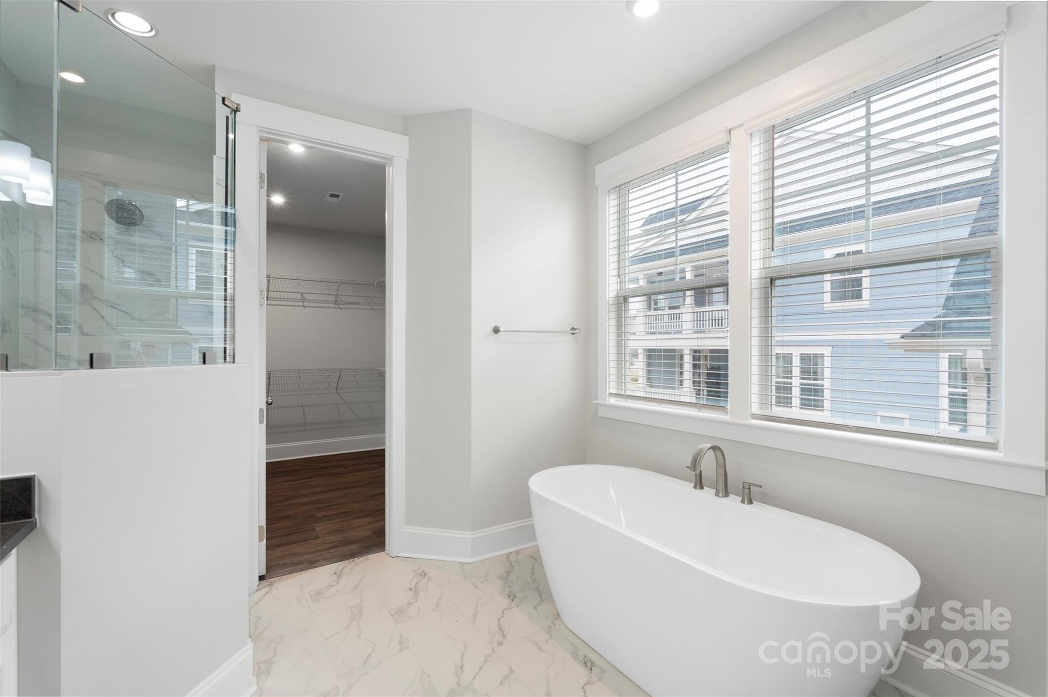 Riverwalk - Residential