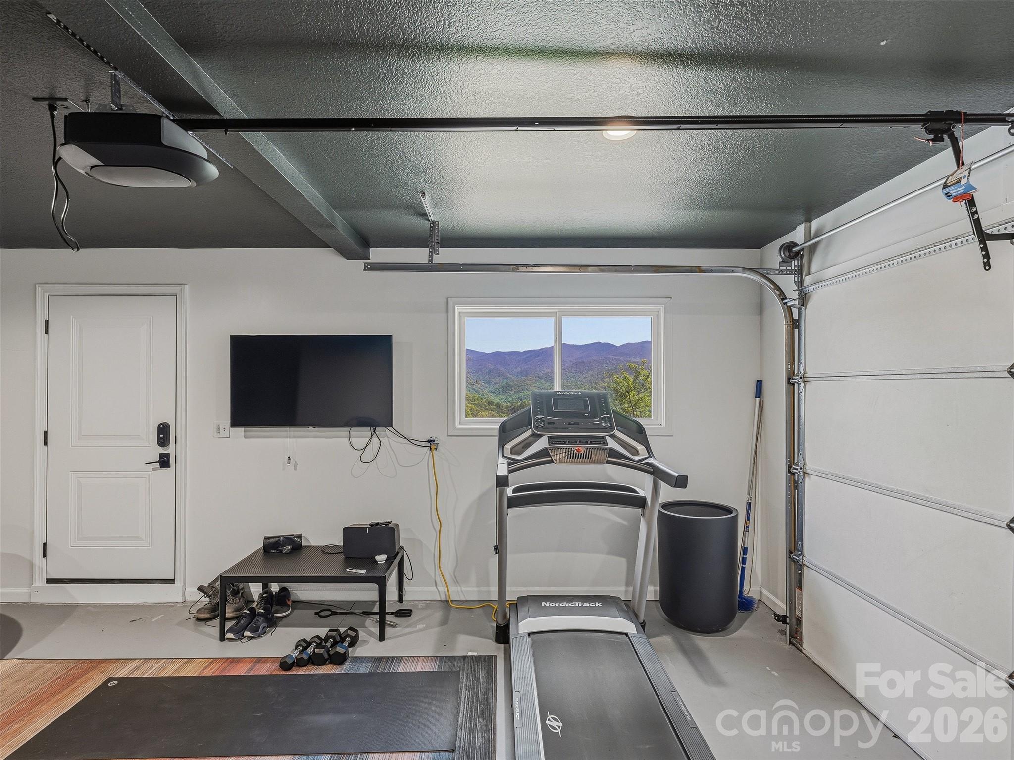 North Knob Preserve - Residential