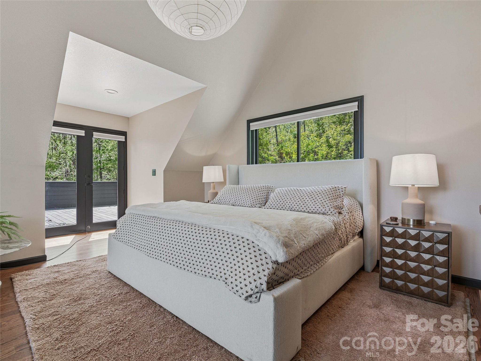 North Knob Preserve - Residential