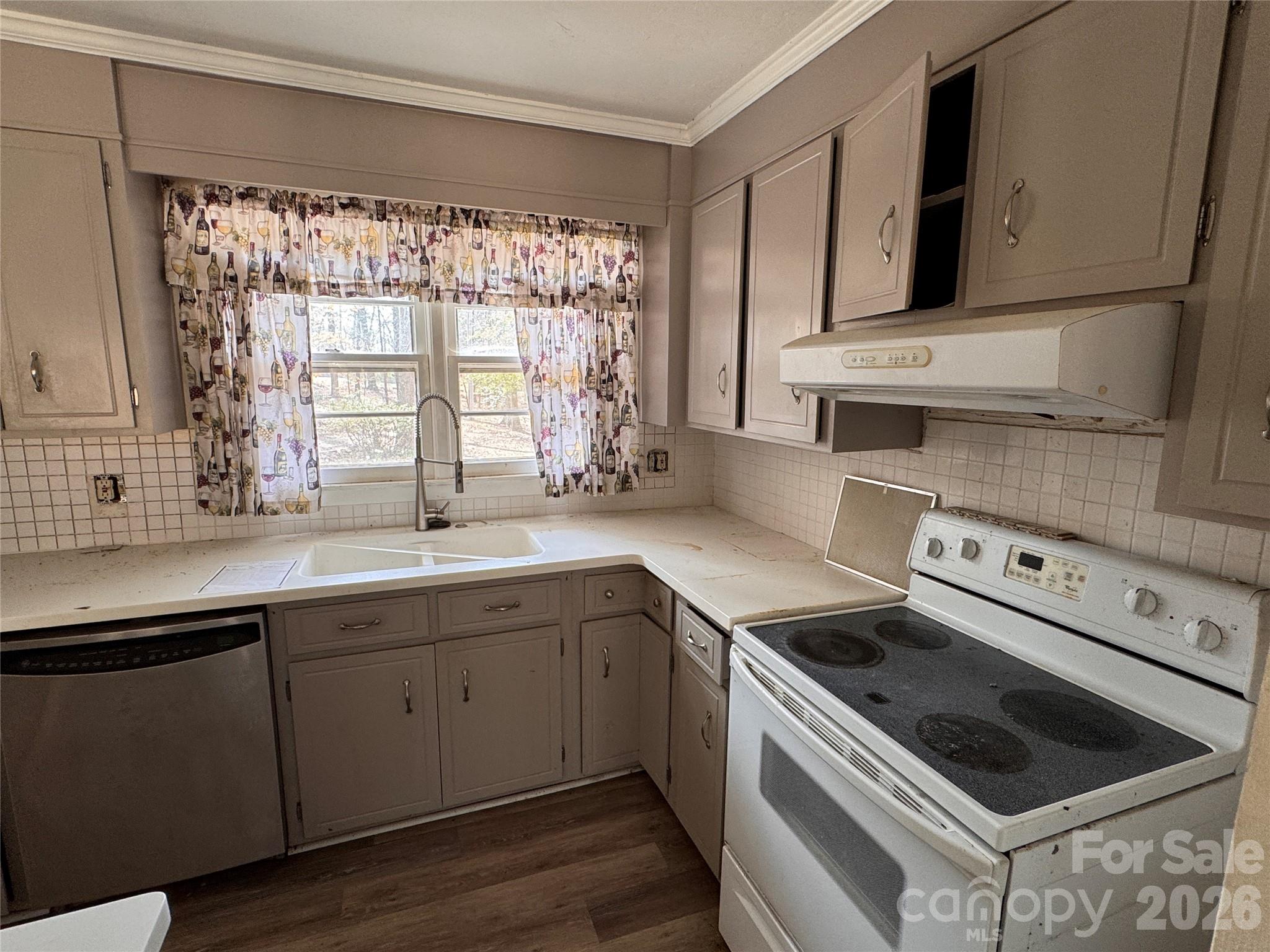 Golden Hills - Residential