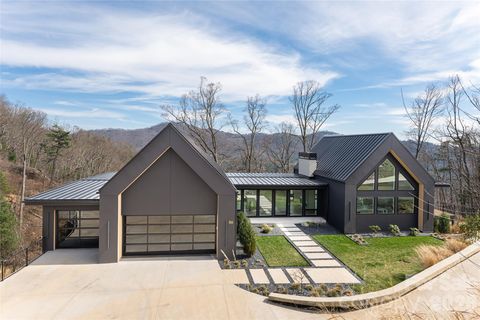 Photo of 86 Rambling Ridge Road, Asheville, NC 28804 (MLS # 4362635)