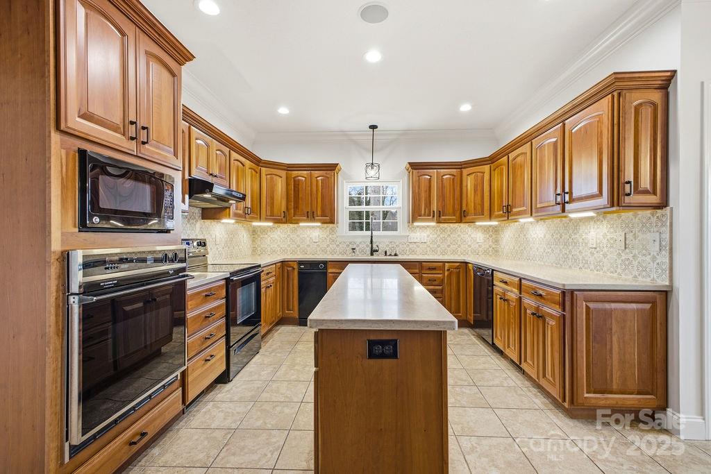 Sweetwater Oaks - Residential