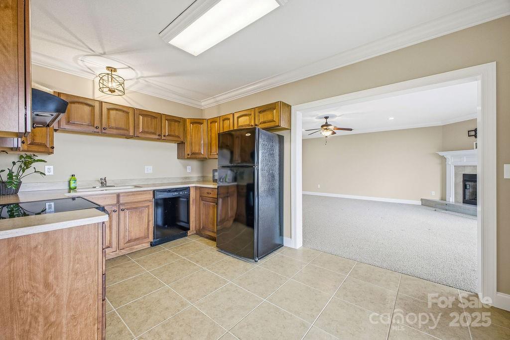 Sweetwater Oaks - Residential