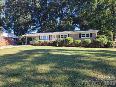 Photo of 4240 Dawnwood Drive, Gastonia, NC 28056 (MLS # 4435862)