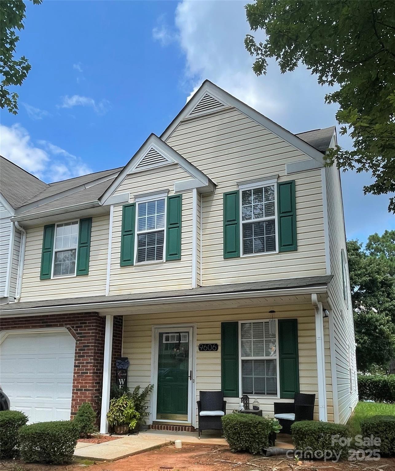 9606 Jack Russell Court