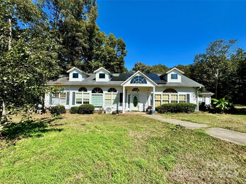 A home in Waxhaw