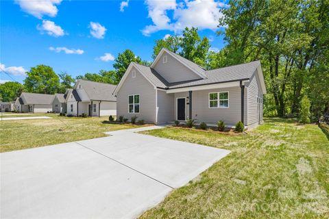 Photo of 731 Clarinda Street, Rock Hill, SC 29730 (MLS # 4373156)