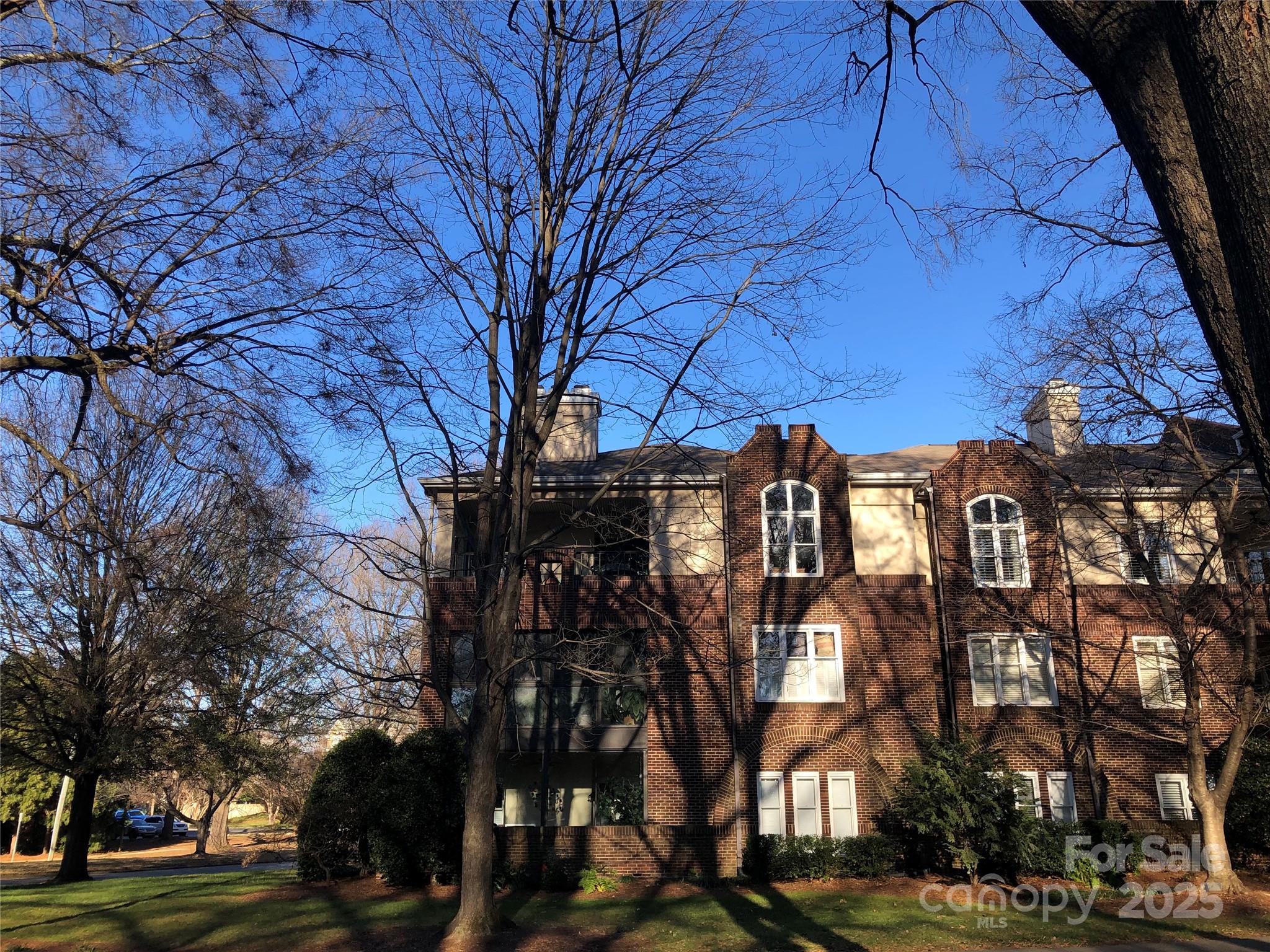 Myers Park - Residential