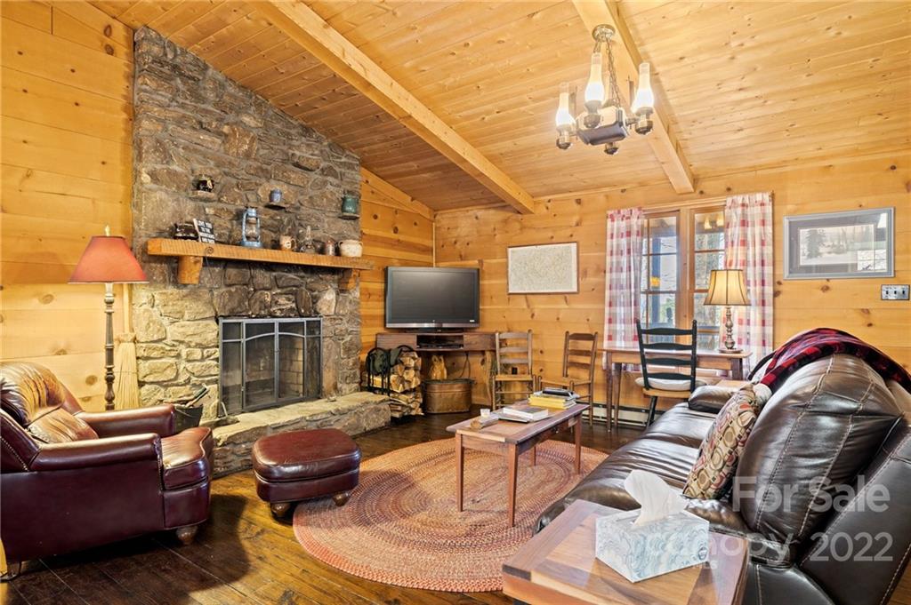 Wolf Laurel - Residential