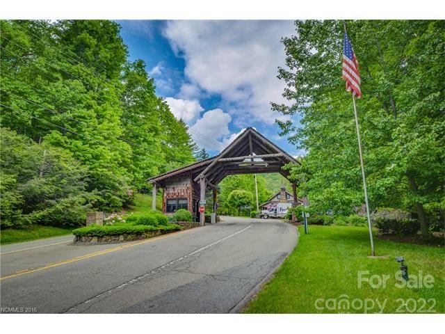 Wolf Laurel - Residential