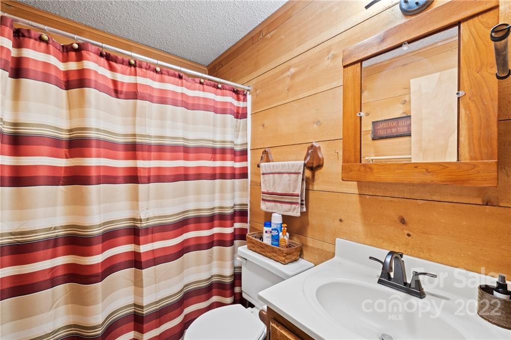 Wolf Laurel - Residential