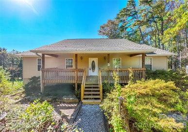 3 Edna Oaks Road Hendersonville NC 28792