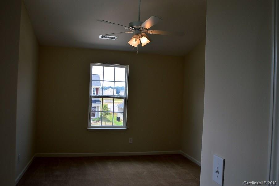 Lincoln Meadows - Residential