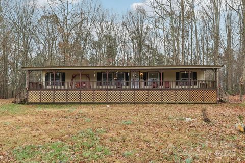 Photo of 920 Dewitt Helms Road, Monroe, NC 28112 (MLS # 4326492)