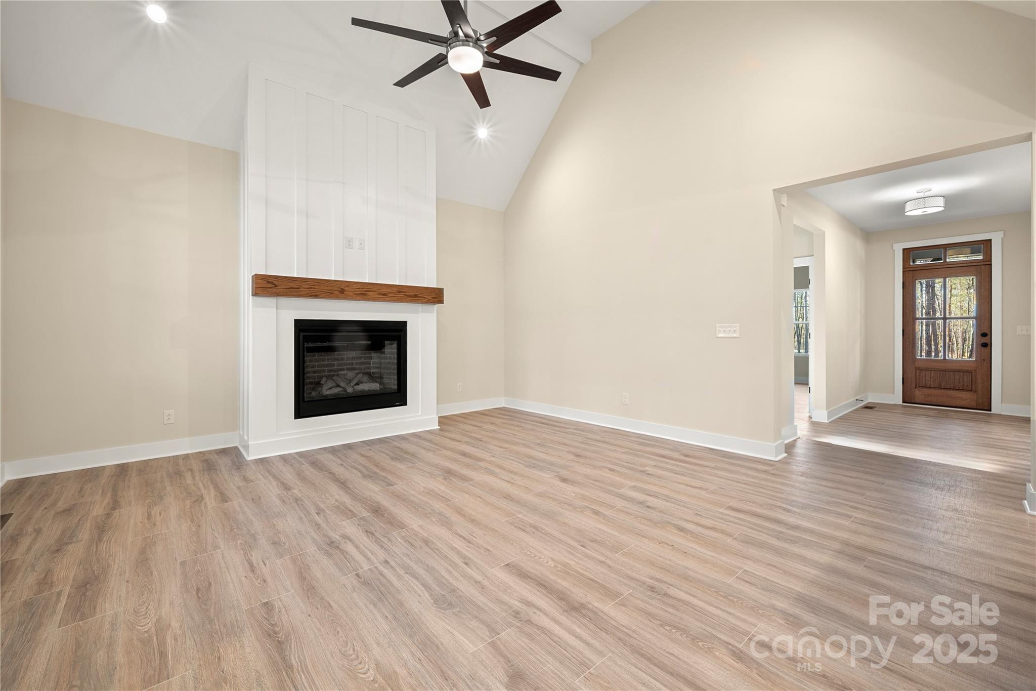 5003 Carolina North Drive 1