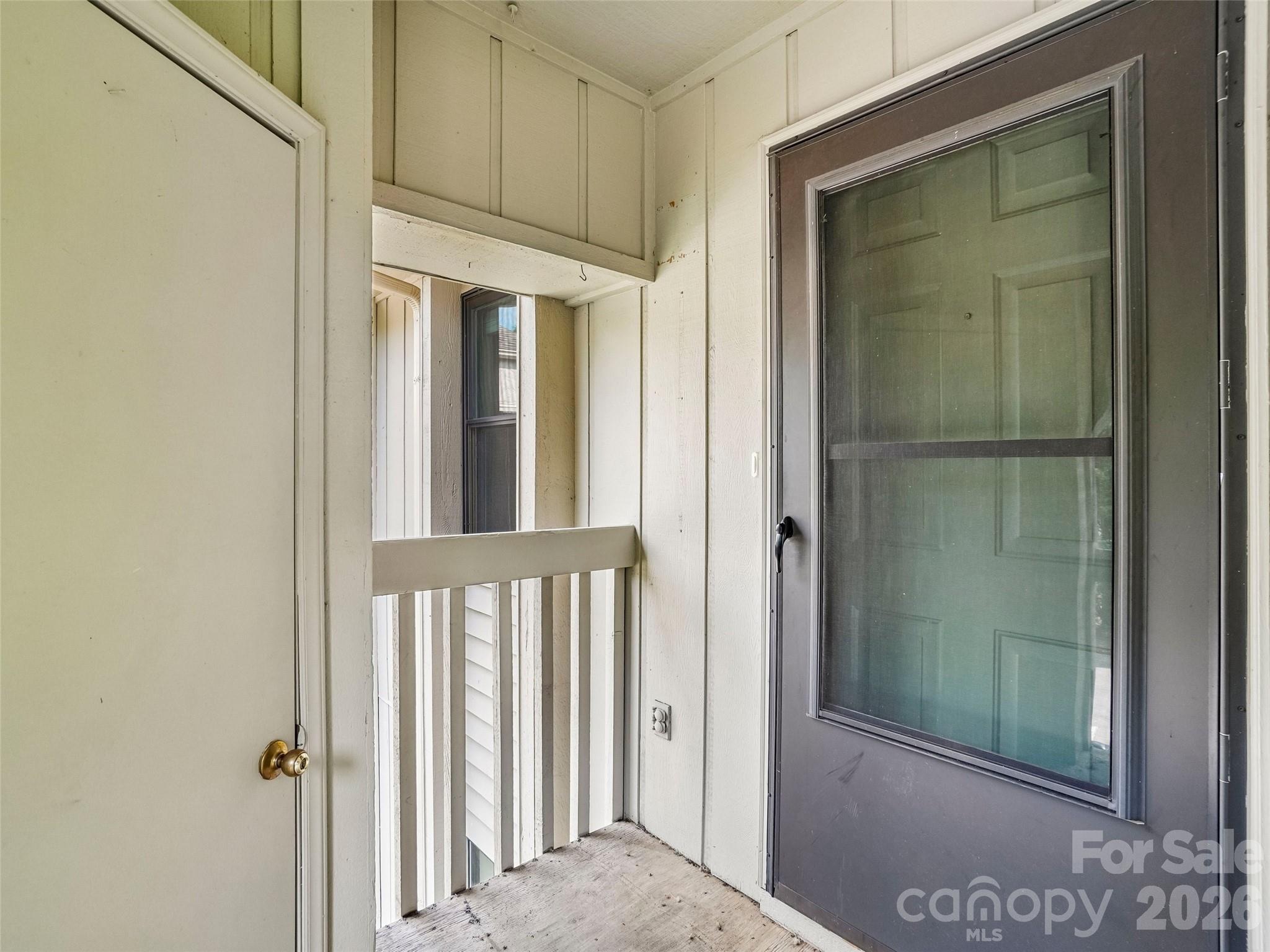 1106 Abbey Circle