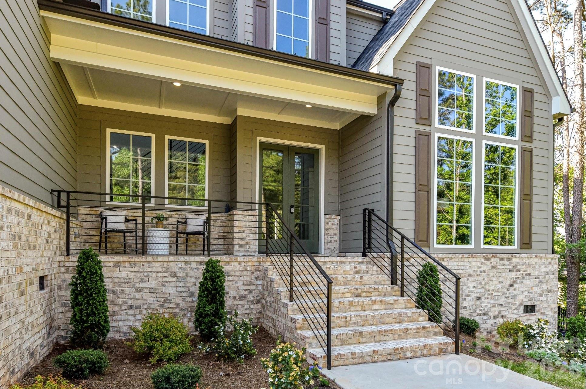 4609 Firethorn Court