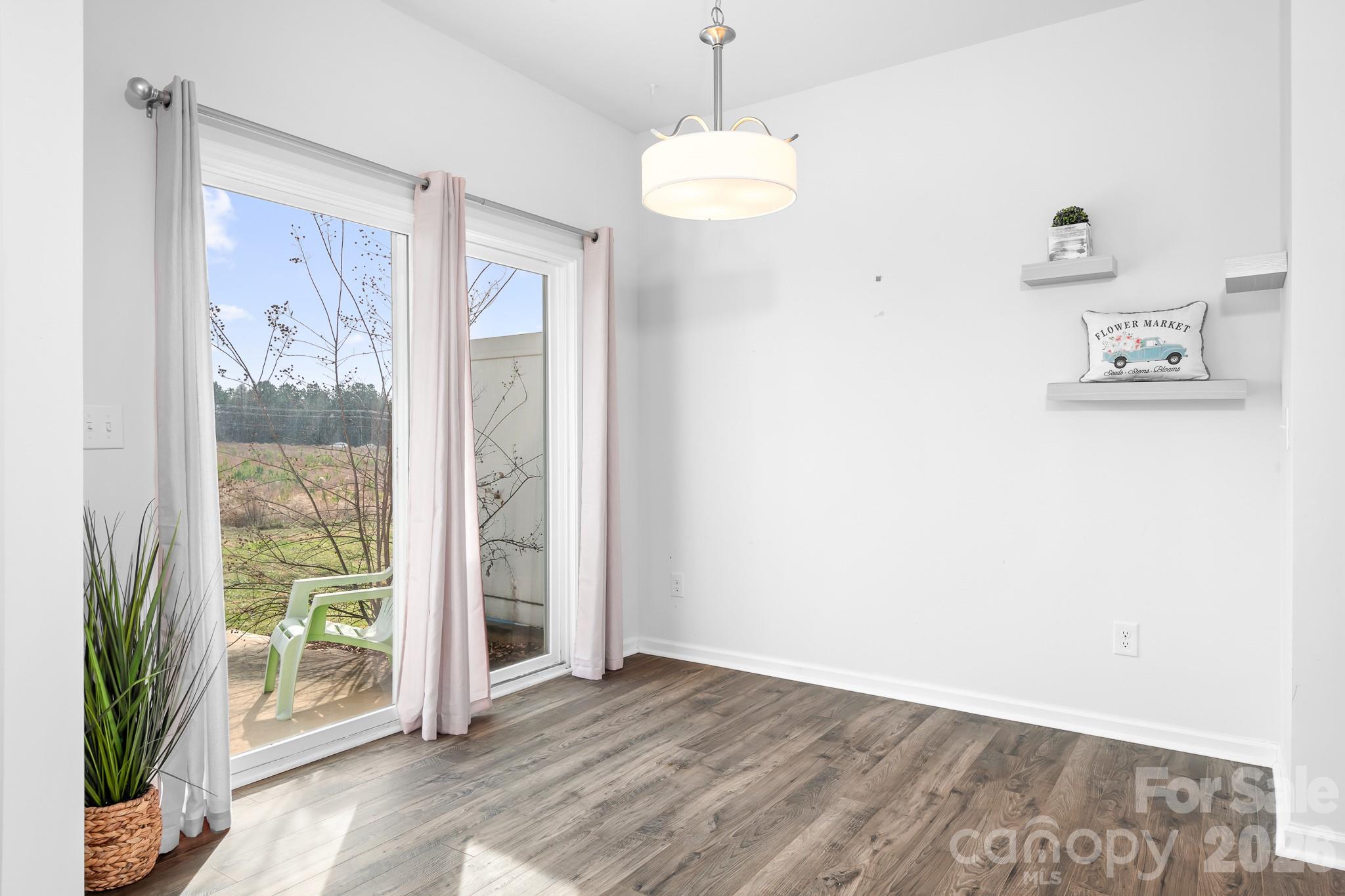 The townes at Sherrills Ford - Residential