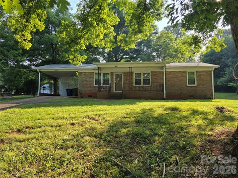 Photo of 1108 2nd Street SE, Conover, NC 28613 (MLS # 4400222)